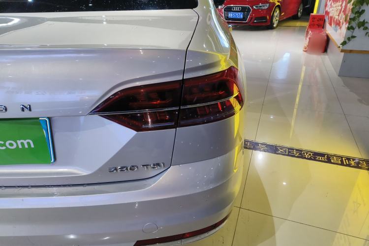 Used Volkswagen Phideon 2018 Revised Version 380TSI Two-Wheel Drive Business Edition