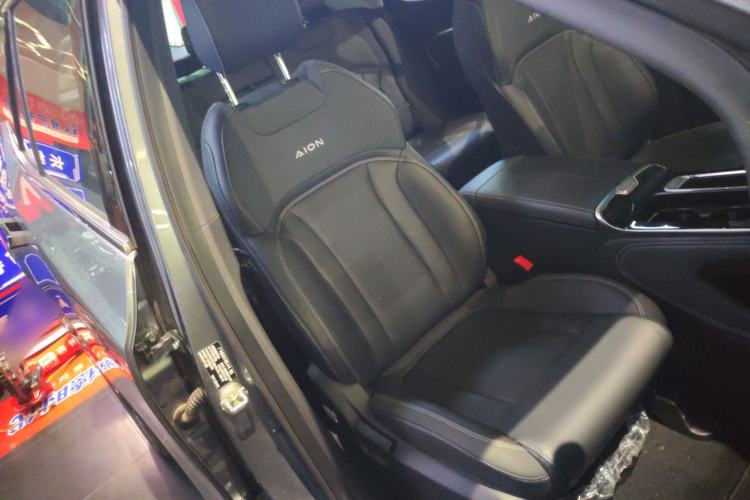 Used AION V 2022 Plus 70 Smart Edition Ternary Lithium Right Front Seat