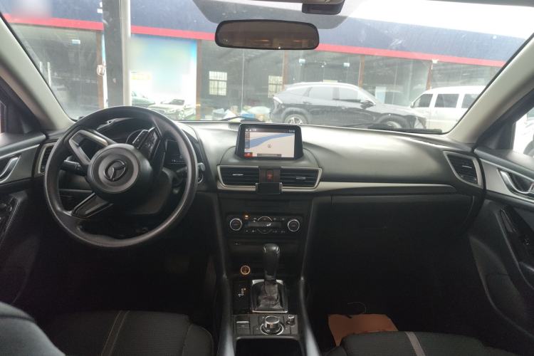 Used Mazda 3 Axela 2017 Sedan 1.5L Automatic Luxury Model Emission Standard China V Center Console