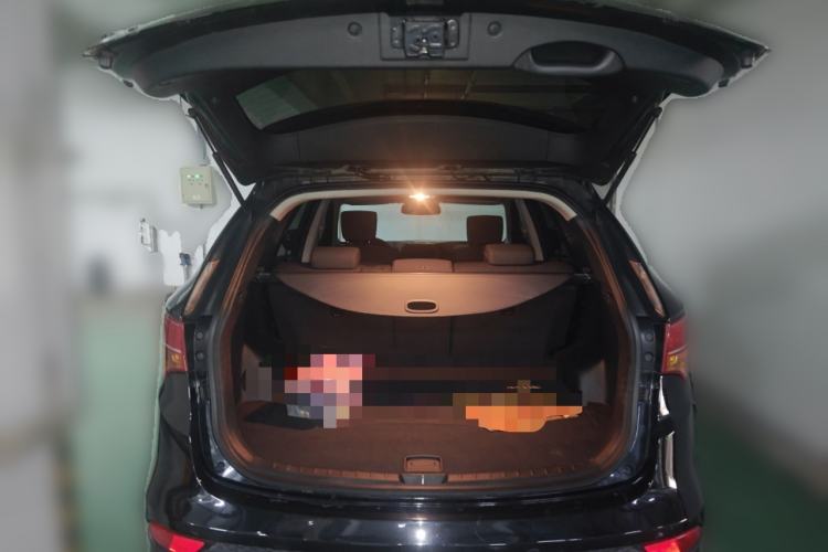 Used Hyundai Santa Fe 2013 2.4L Manual Two-Wheel Drive Comfort Version