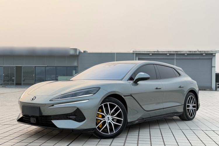 Used Denza Z9GT 2024 1100 Four-Wheel Drive Max Edition