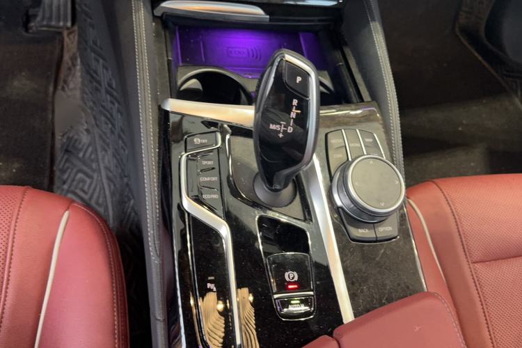 Used BMW 5 Series 2022 Restyled 525Li M Sport Package Gear Lever