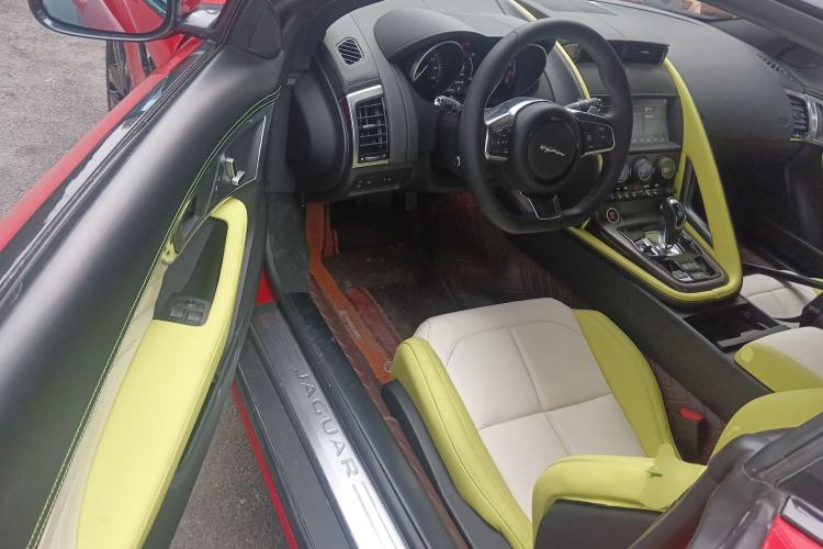 Used Jaguar F-TYPE 2019 3.0 SC Hardtop Version
