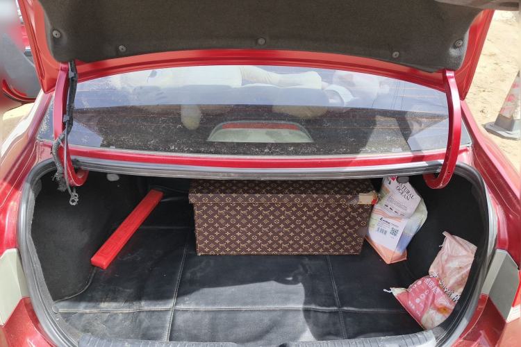 Used Kia Shuma 2011 1.6AT Luxury Edition
