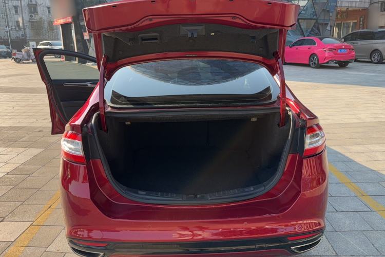 Used Ford Mondeo 2013 2.0L GTDi 200 Fashion Edition