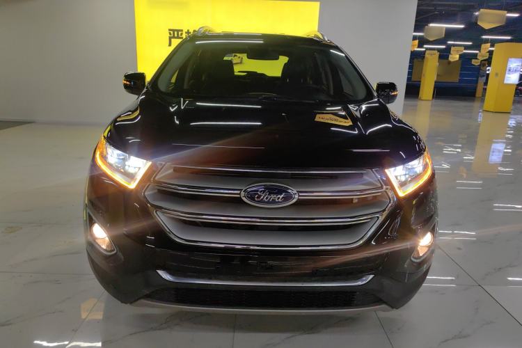 Used Ford Edge 2018 EcoBoost 245 Two-Wheel-Drive Titanium 7-Seater China VI Standard
