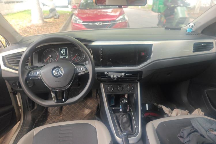 Used Volkswagen Polo 2019 Plus 1.5L Automatic Colorful Technology Edition Center Console