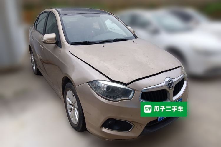 Used Brilliance H530 2014 1.6L Manual Comfort Model Front Right 45 Deg