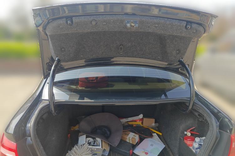 Used Volkswagen Bora 2013 1.6L Automatic Comfort Model Trunk