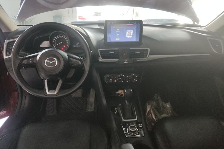 Used Mazda Mazda 3 Axela 2017 Sedan 1.5L Automatic Comfort Model Emission Standard China V
