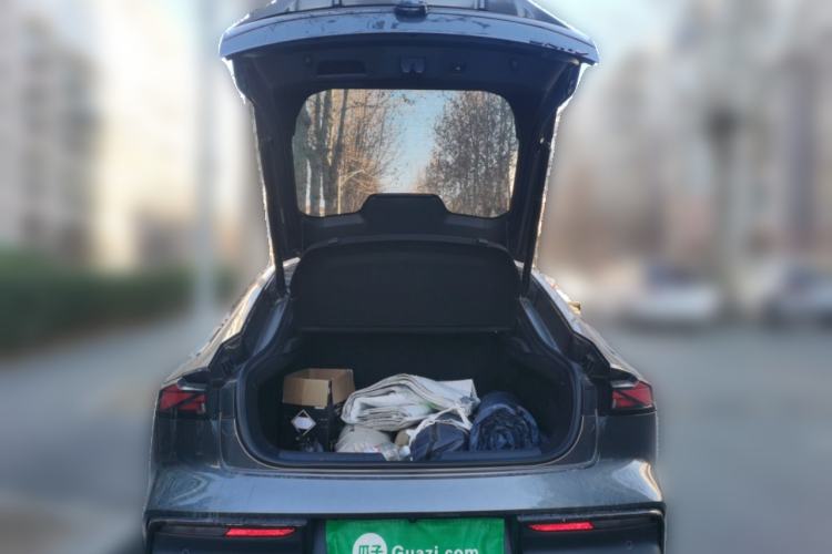 Used Changan UNI-V 2023 2.0T Leading-Speed Edition
