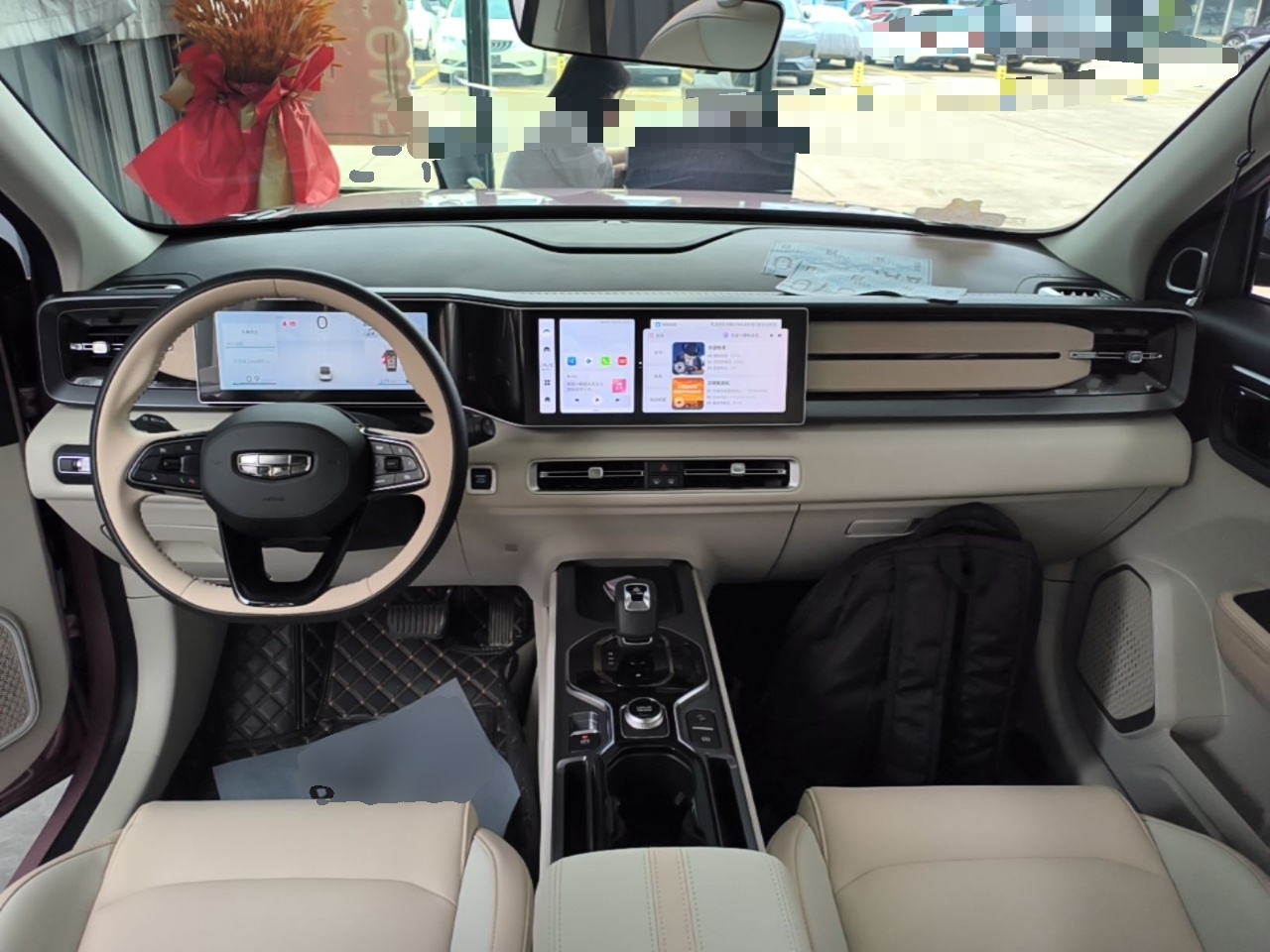 Geely Auto icon 2023 1.5TD Chocolate Smoothie Edition — снимка 18