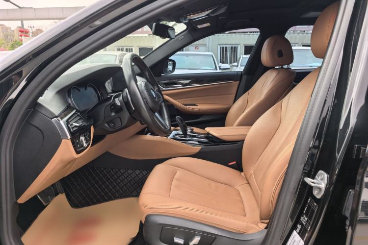 Used BMW 5 Series 2018 530Li Leading Model M Sport Package