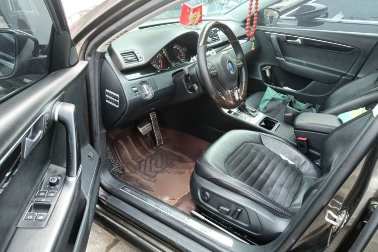 Used Volkswagen Magotan 2016 1.8TSI Luxury Comfort Model Driver Seat