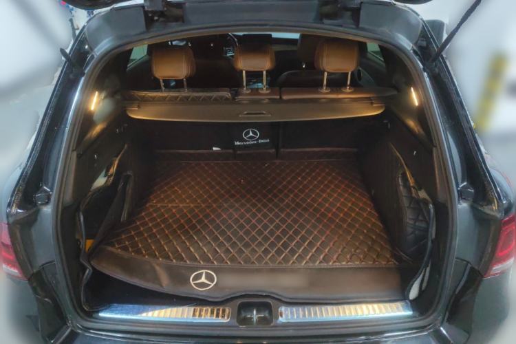 Used Mercedes-Benz GLC 2020 GLC 260 L 4MATIC Dynamic Model Trunk