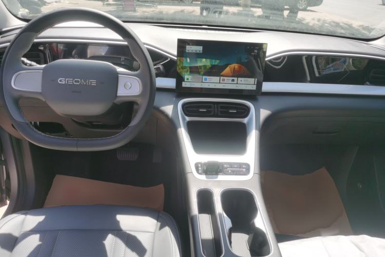 Used Geely Galaxy Geome 2026 Model 310km Youth Edition
