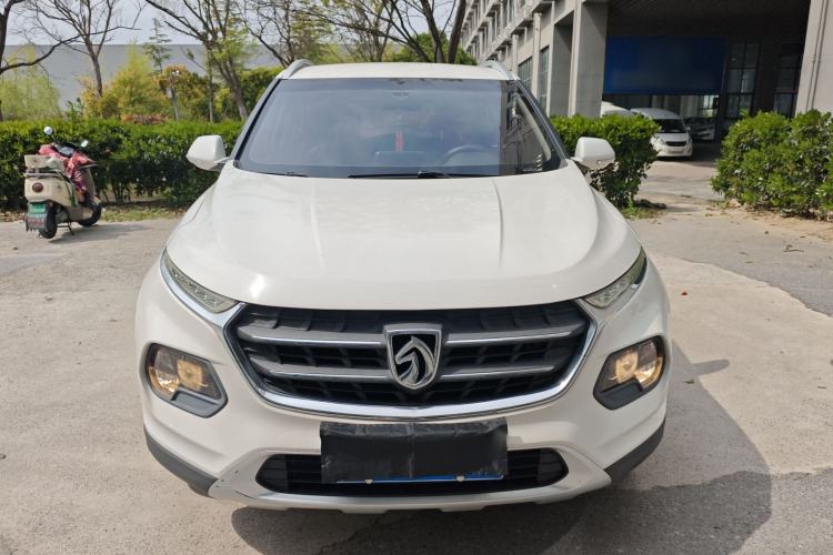 Used Baojun 510 2017 1.5L Manual Fashion Model