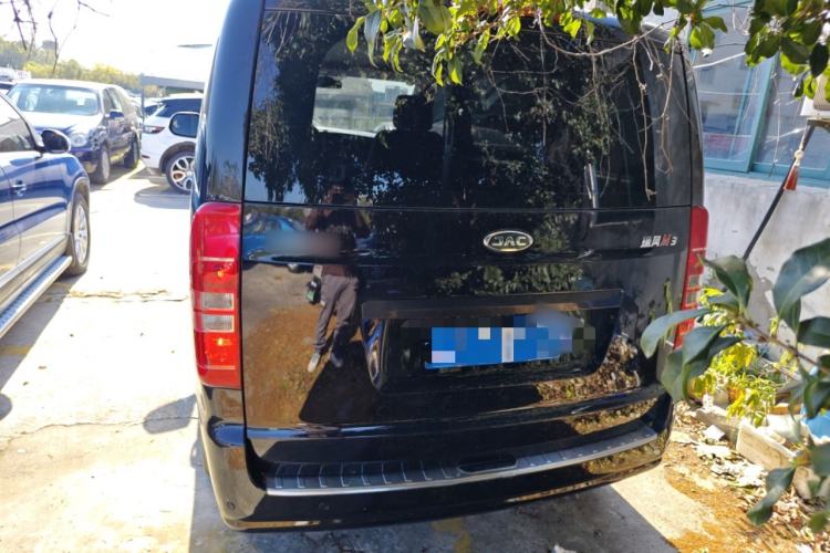 Used JAC Refine M3 2023 1.8L 7/8-Seater Comfort Edition