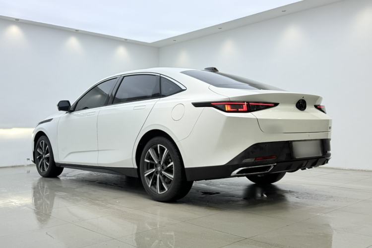 Used CHANGAN Eado DD 2023 Blue Whale NE 1.5T GDI DCT Navigation Model Exterior 4