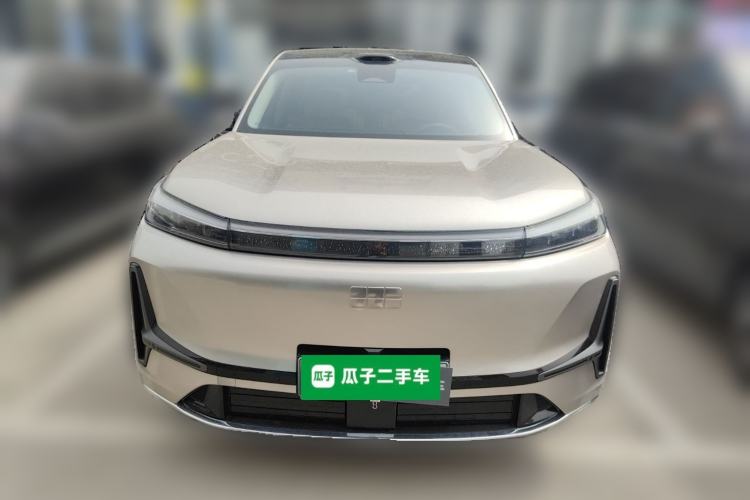 Used Geely Galaxy M9 2025 Model 210km Four-Wheel-Drive Leading Edition Front