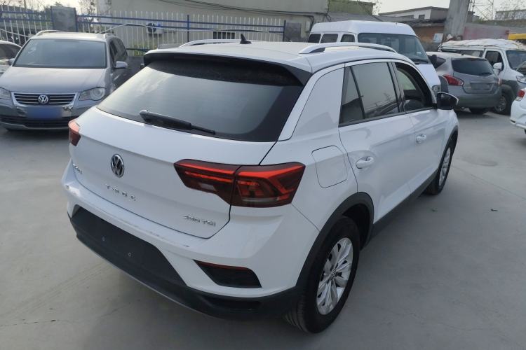 Used Volkswagen T-ROC 2019 230TSI DSG Two-Wheel Drive Fashion Edition China VI Standard Rear Right 45 Deg