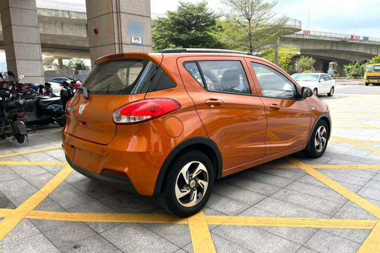 Used Baojun 310 2017 1.5L Automatic Fashion Model
