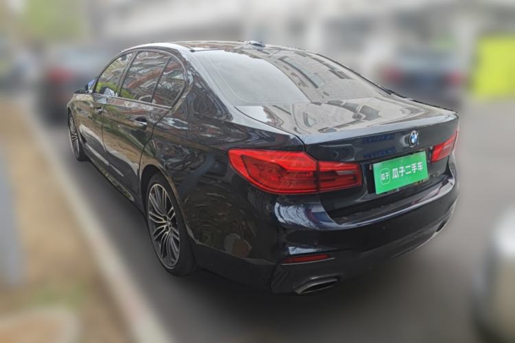 Used BMW 5 Series 2018 Restyled 530Li Luxury Edition M Sport Package Exterior 2