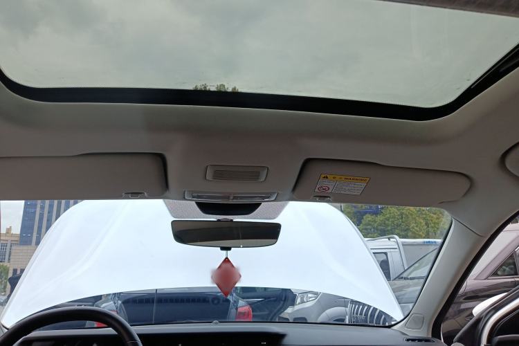 Used Roewe i5 2023 1.5L CVT Luxury Edition Headliner