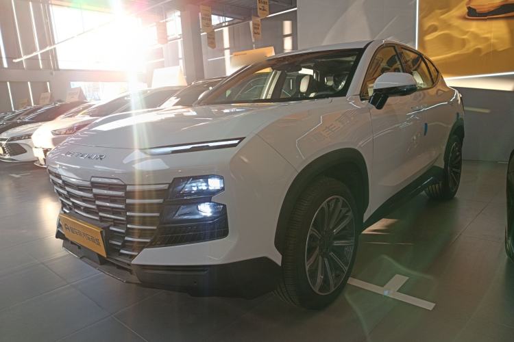 Used JETOUR Dashing i-DM 2023 1.5T DHT Lightning 02
