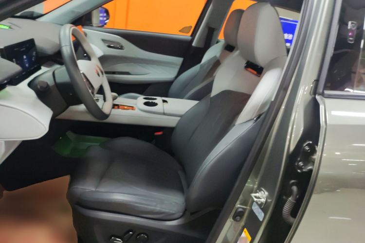 Used Changan UNI-Z New Energy 2024 Blue Whale Smart Electric iDD 125km Excellence Model