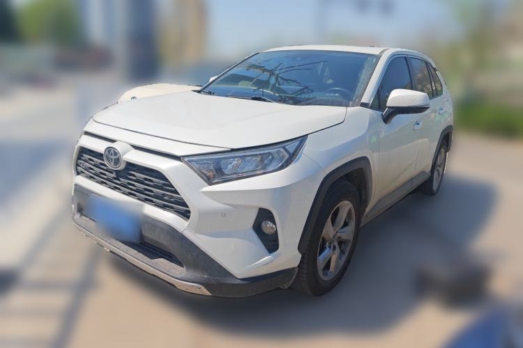 Used Toyota RAV4 2022 2.0L CVT Two-Wheel Drive Fashion Plus Edition