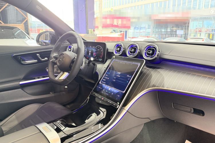 Used Mercedes-Benz C-Class 2023 Restyled C 260 L Night Edition Sports Version Interior 2