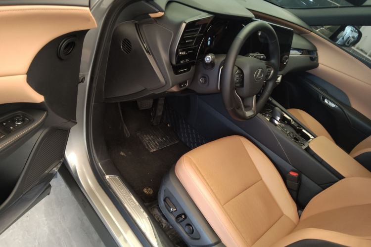 Used Lexus RX 2025 300 Four-Wheel Drive Junxiang Edition
