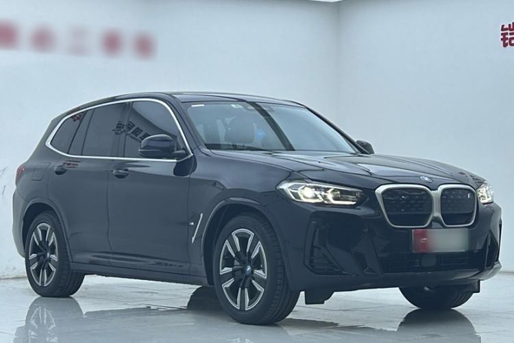 Used BMW iX3 2024 Leading Model

