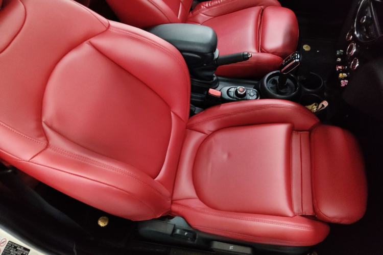 Used MINI MINI 2019 1.5T COOPER Classic Edition
