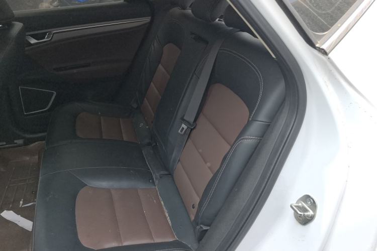 Used Geely Auto Emgrand GS 2018 Lingchao Edition 1.4T Automatic ZhenShang Smart Connectivity Model Left Rear Seat