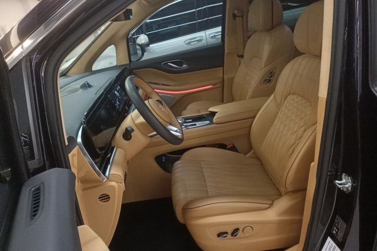 Used VOYAH Dream 2024 PHEV Ultra-Long Range Flagship Edition Left Front Seat