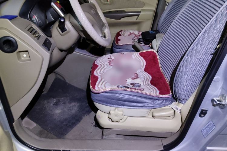 Used Hyundai Tucson 2009 2.0L Manual Two-Wheel Drive Fashion Edition
