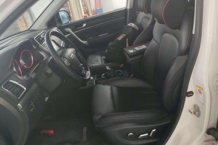 Used Haval H6 2015 Sport Edition 1.5T Automatic Two-Wheel Drive Luxury Model