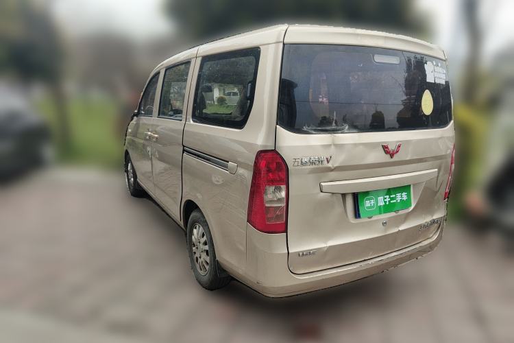 Used Wuling Rongguang V 2015 1.5L Base Version