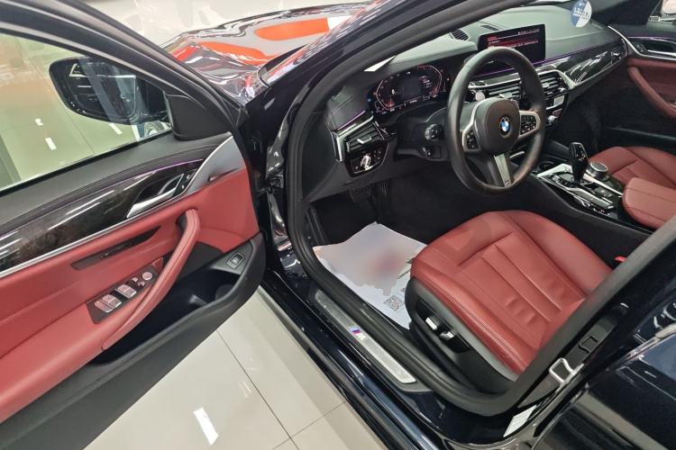 Used BMW 5 Series 2020 530Li Leading Model M Sport Package Driver Seat