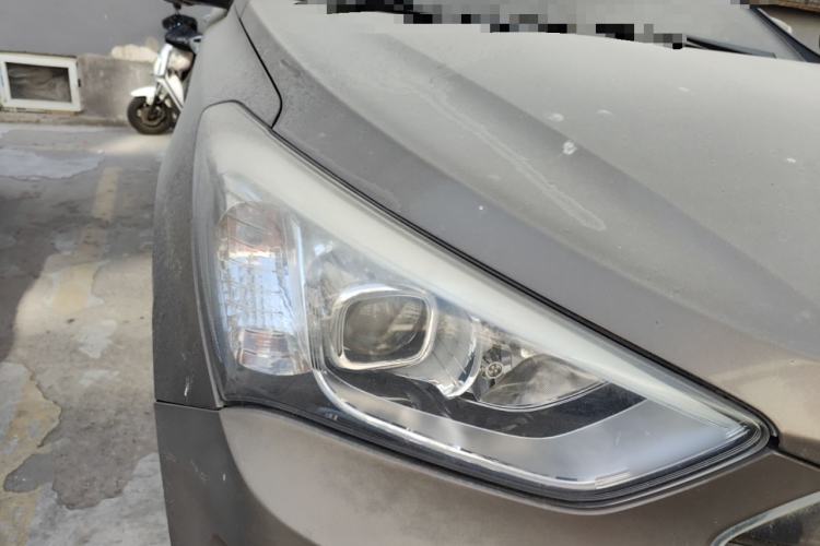 Used Hyundai Santa Fe 2013 2.4L Automatic 4x4 Prestige Edition
