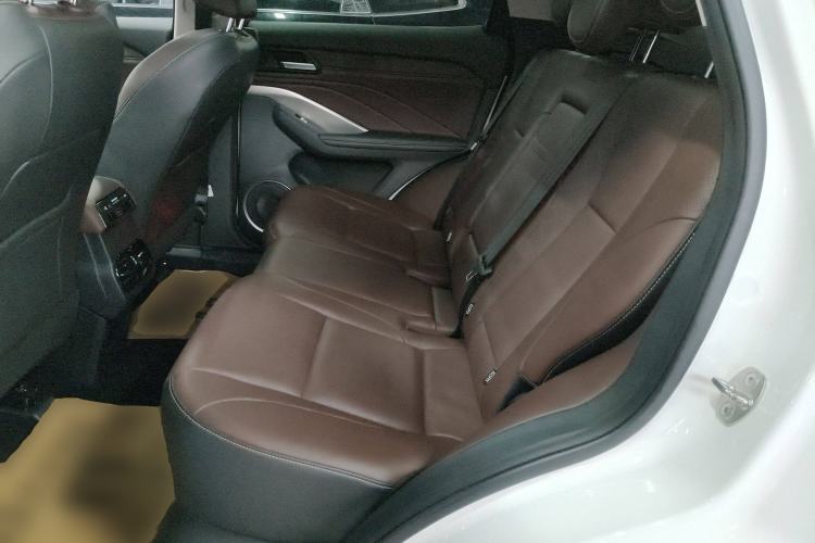 Used Wey VV6 2020 2.0T Two-Wheel Drive Smart Enjoyment+