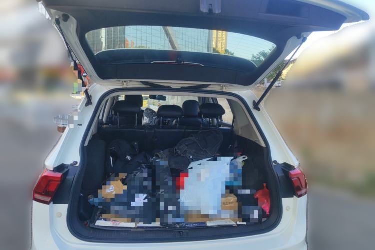 Used Volkswagen Tiguan L New Energy 2019 430 PHEV Hybrid Luxury Edition Trunk