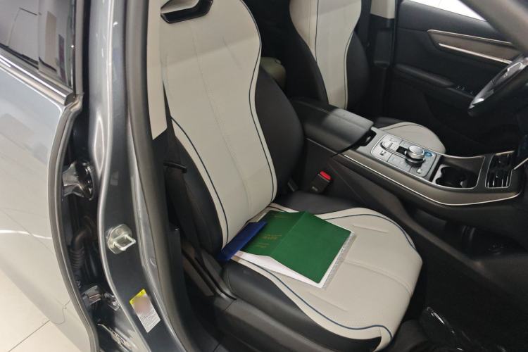 Used BYD Destroyer 05 2024 HONOR Edition DM-i 55KM Luxury Model Right Front Seat