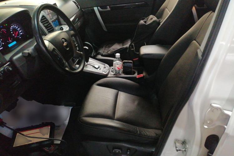 Used Chevrolet Captiva 2014 2.4L 4x4 Flagship Edition 7 Seats