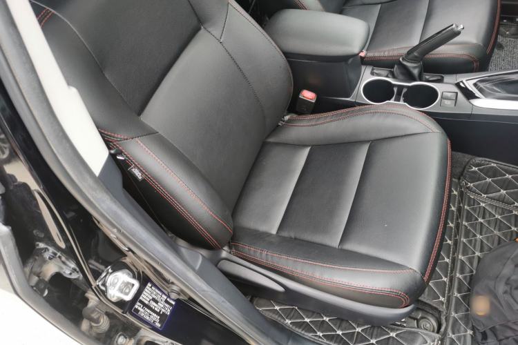 Used Toyota Levin 2017 Revised 185T CVT Elite Edition China V Standard Right Front Seat