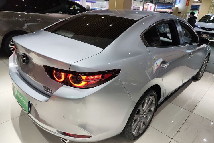 Used Mazda Mazda 3 Axela 2021 2.0L Automatic Zhiya Edition