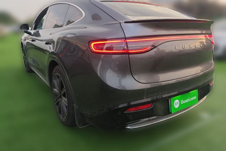 Used Hima Luxeed R7 2025 Extended-Range 251km Pro
