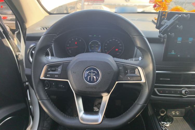 Used BYD Song 2020 Classic Edition 1.5T Automatic Elite Model Steering Wheel